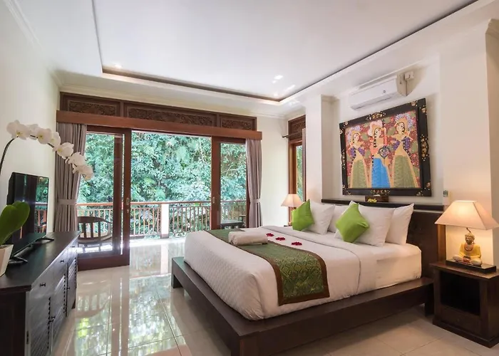 Villa River Villa, Pool, River View