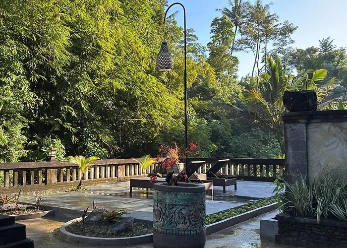Villa River Villa, Pool, River View